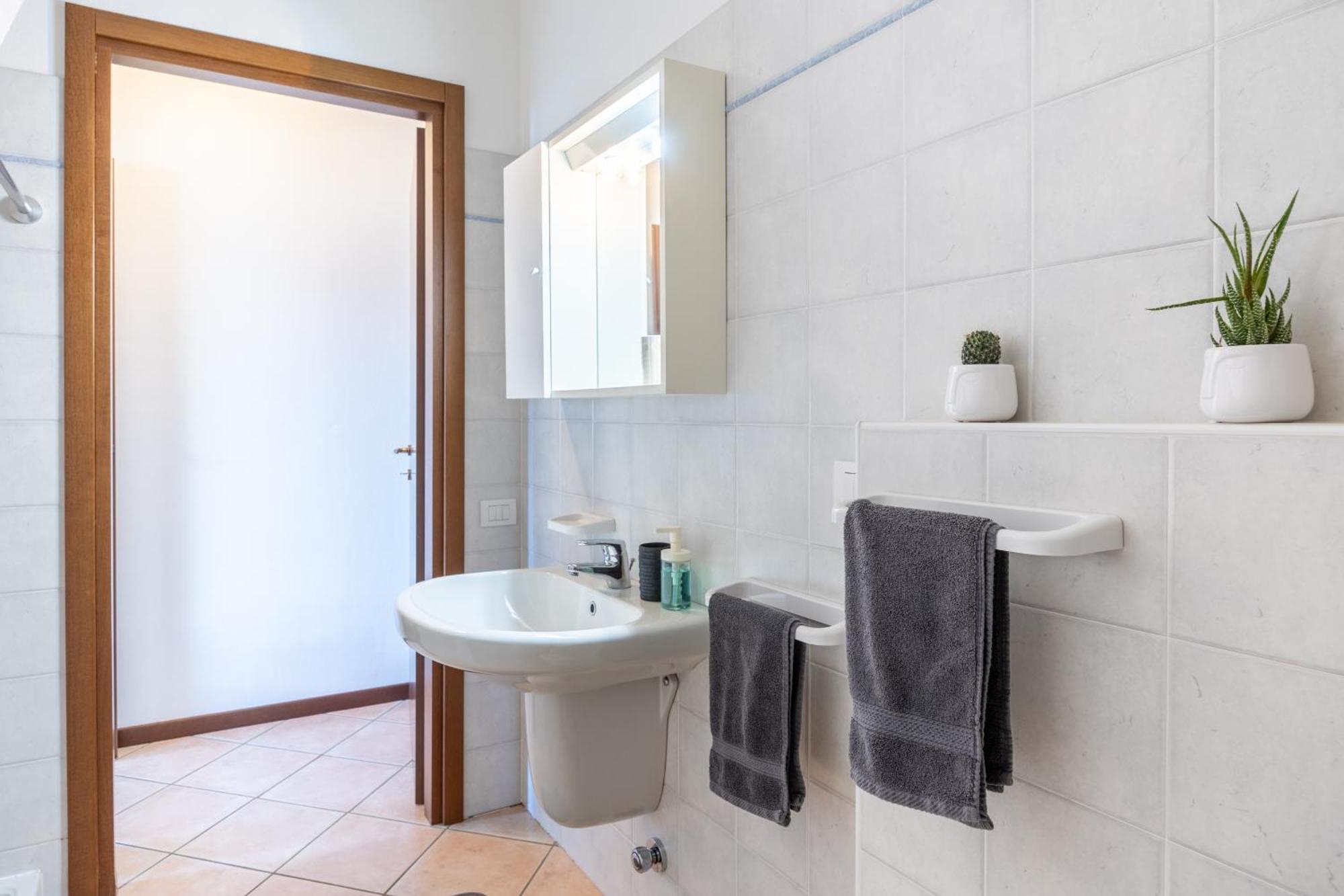 Lago Di Como - Luxury Panoramic Garden - Free Wifi Villa Gera Lario Exterior photo