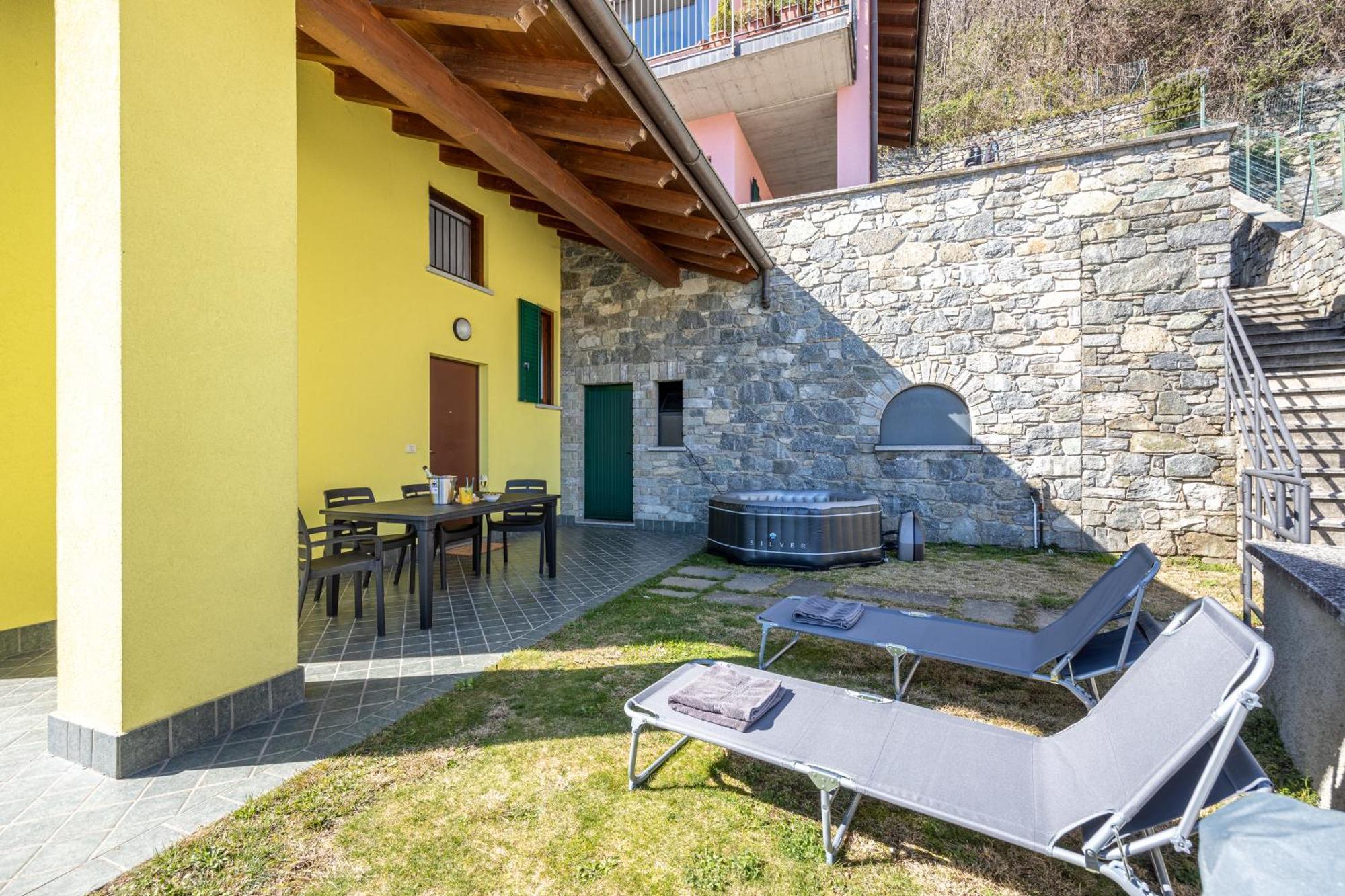 Lago Di Como - Luxury Panoramic Garden - Free Wifi Villa Gera Lario Exterior photo